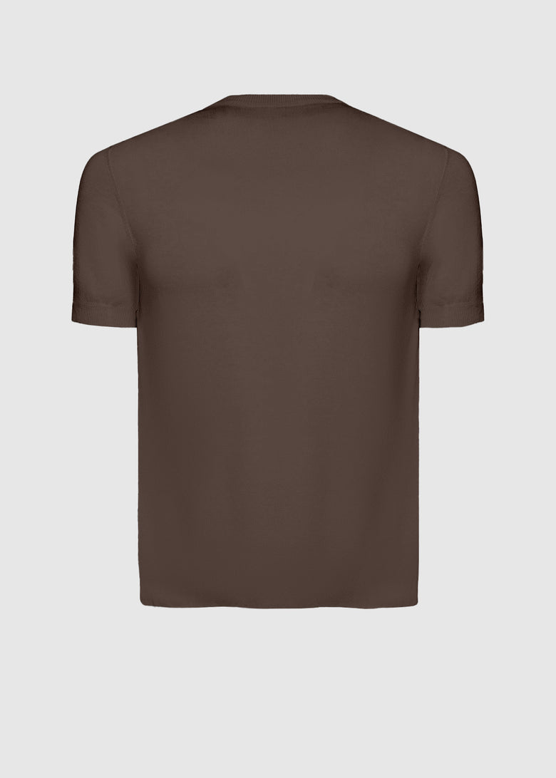 short sleeved t-shirt