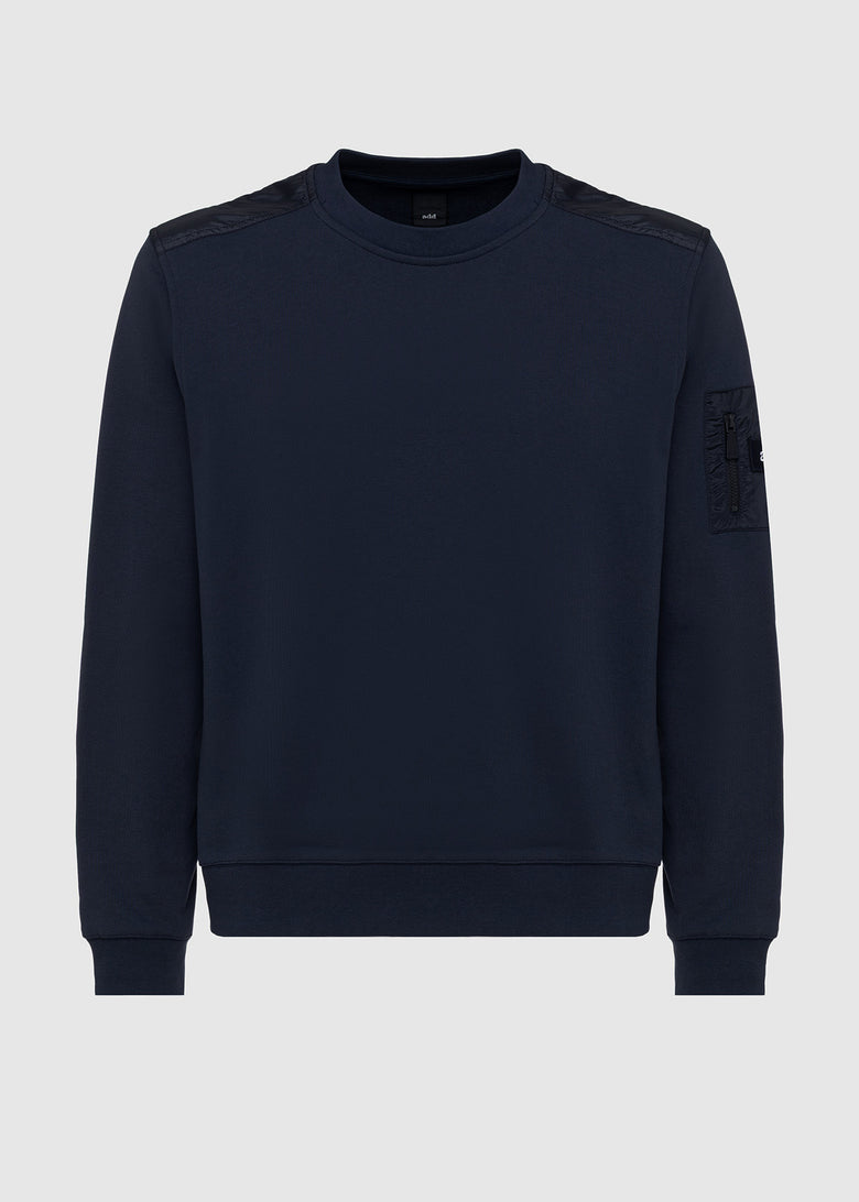 crow neck sweatshirt