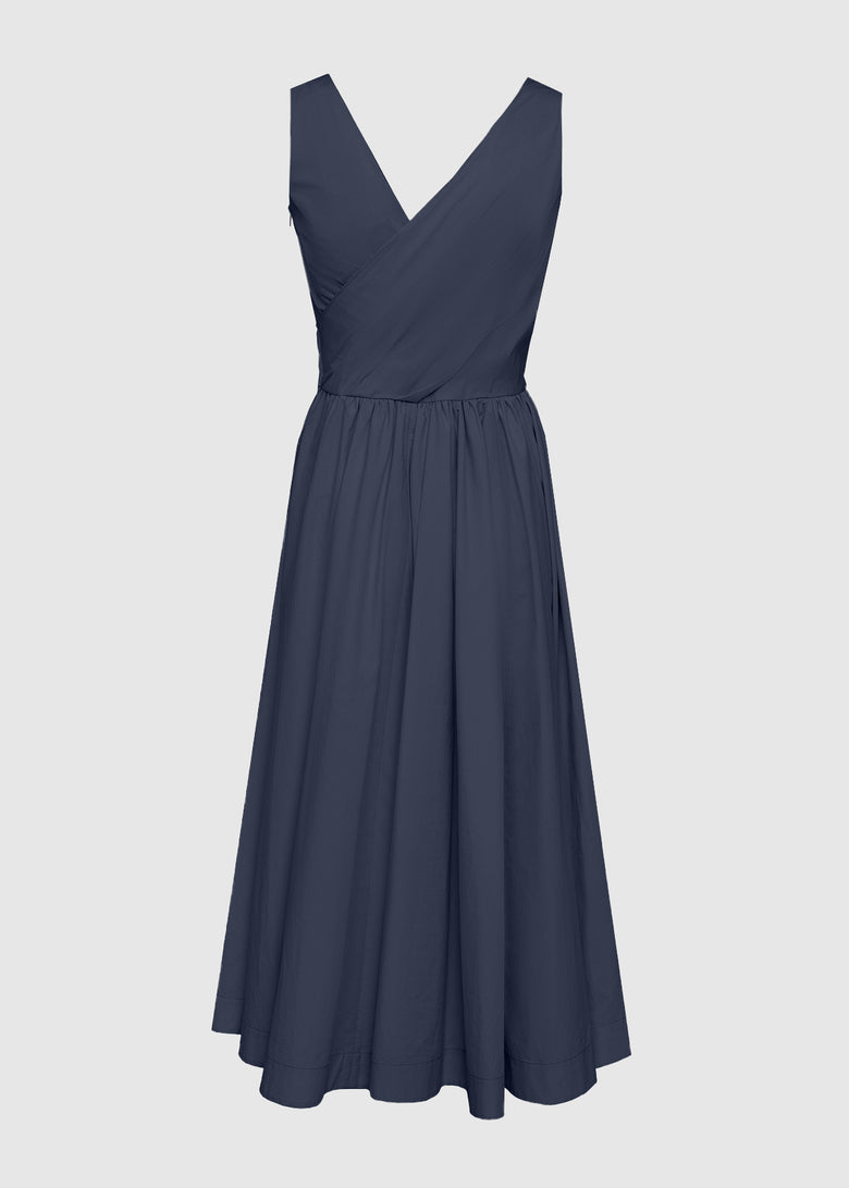 sleeveless cross dress