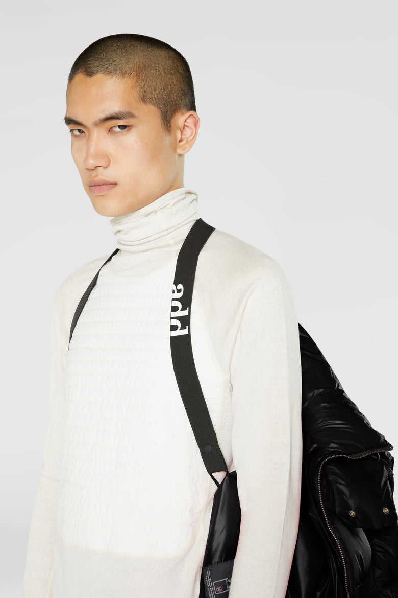 Cappotto in piuma con cappuccio staccabile