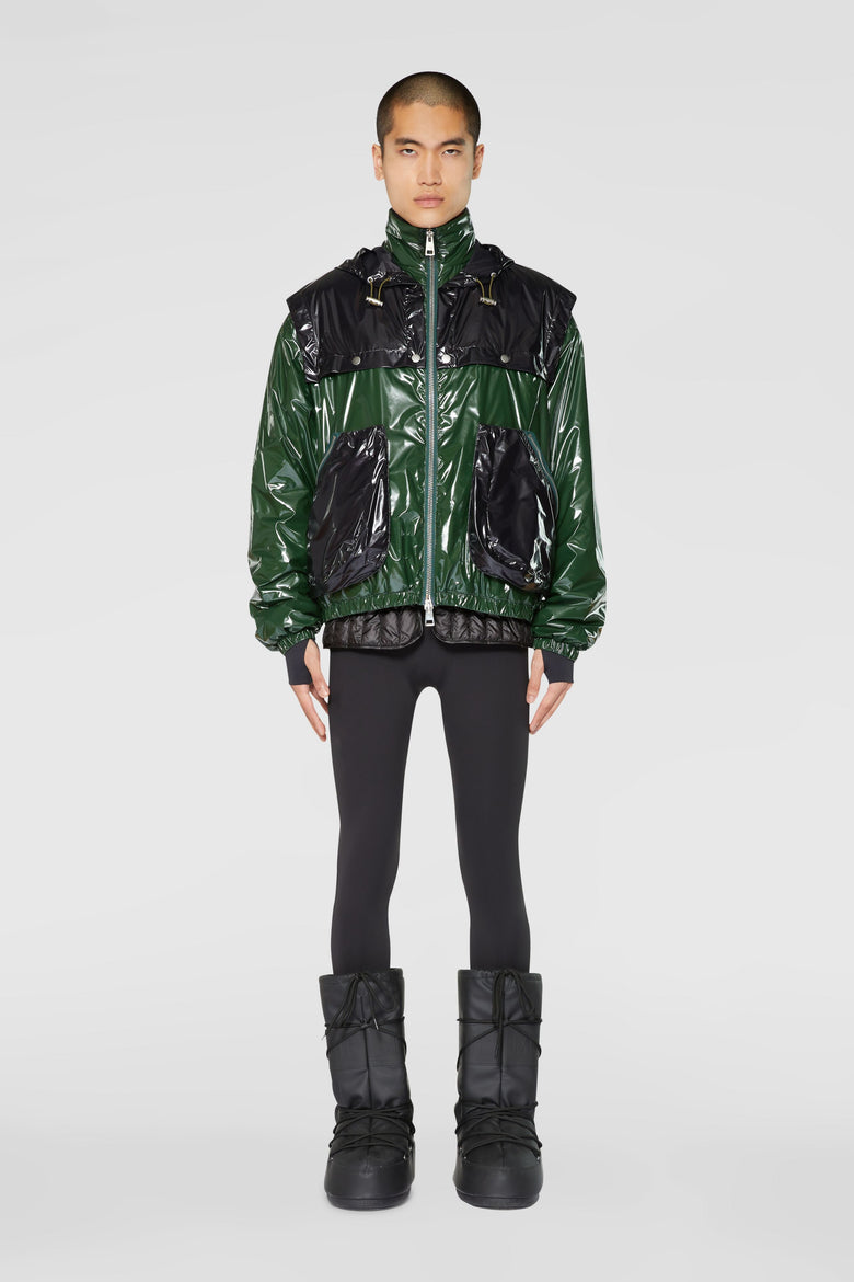 Padded jacket with detachable hood and pockets