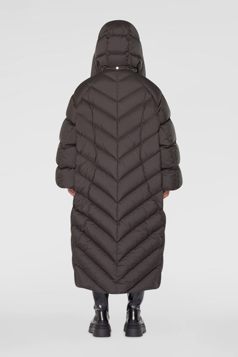 Piumino lungo over con cappuccio staccabile