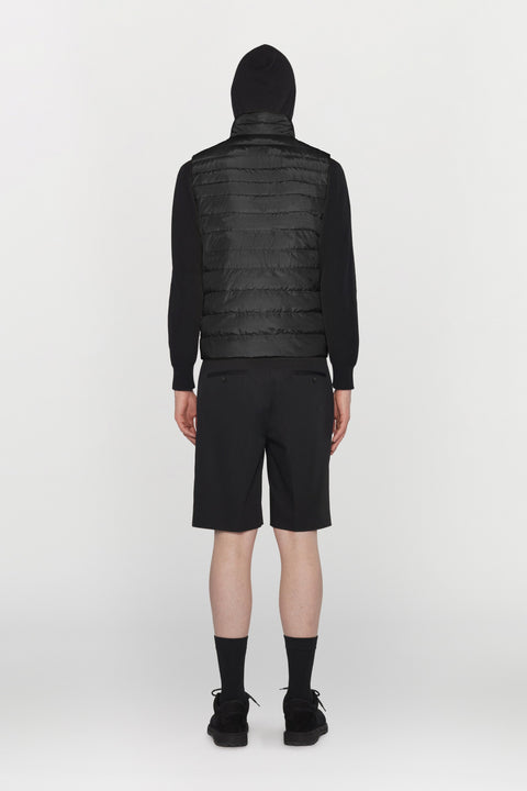 Gilet in nylon idrorepellente con imbottitura in piumino d'anatra