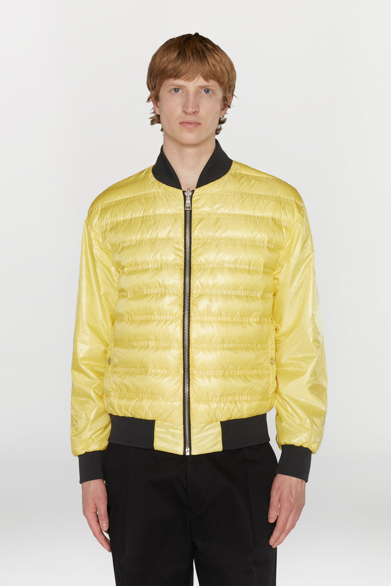 Reversible bomber jacket in water- repellent technical fabric with ribbed details