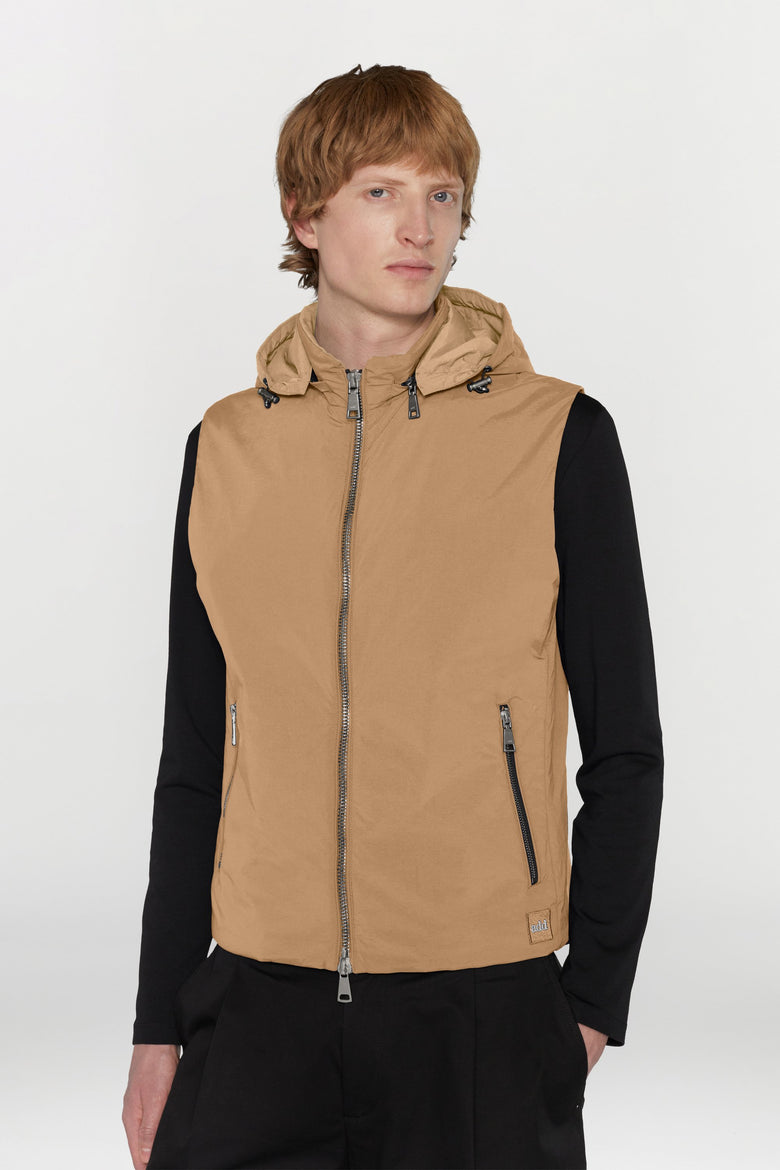 Water-repellent padded technical fabric waistcoat with removable hood