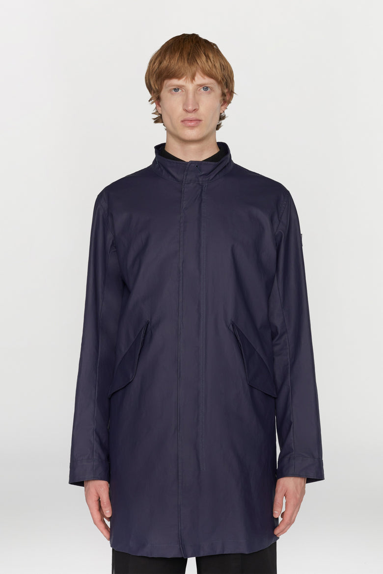 Waterproof natural fibre parka with removable hood