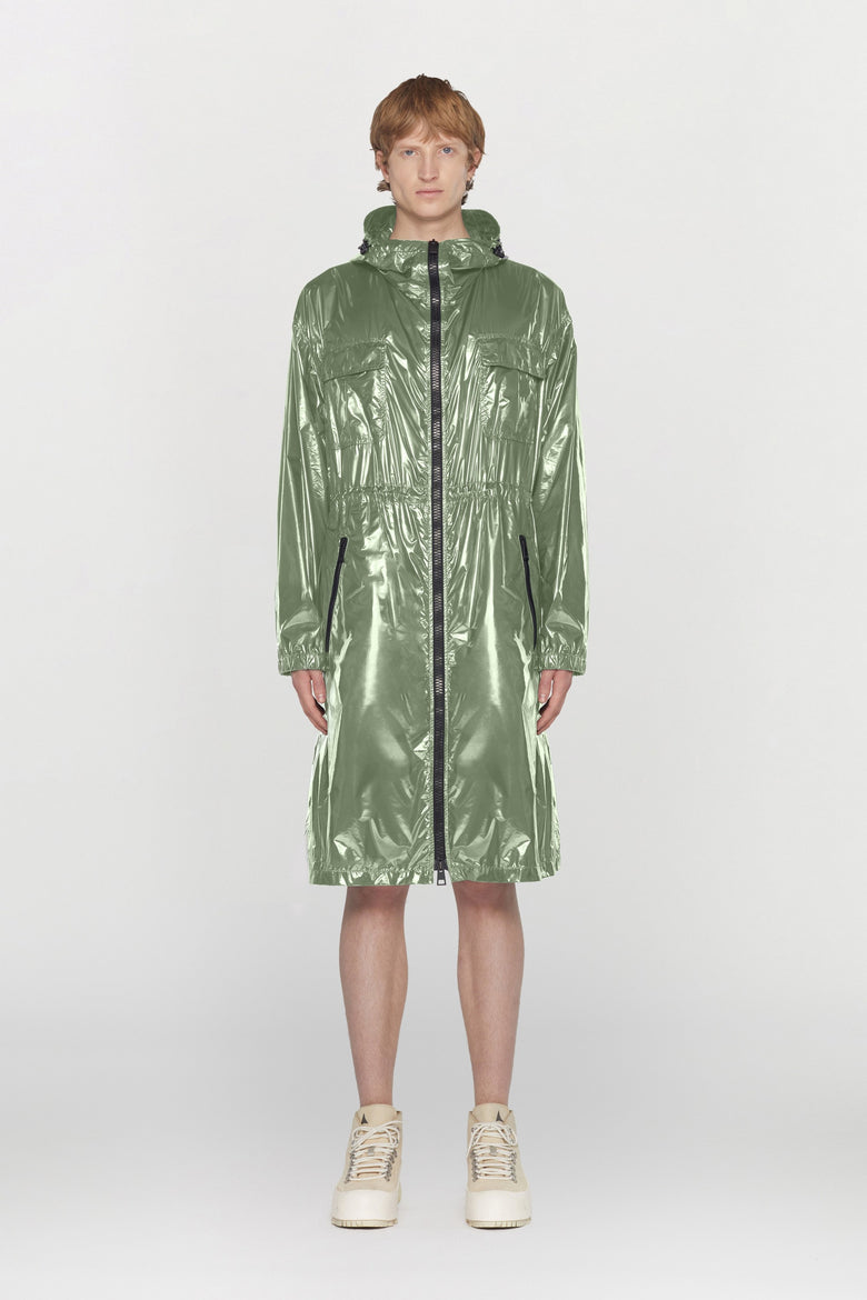 Water-repellent and windproof nylon gender neutral parka with hood