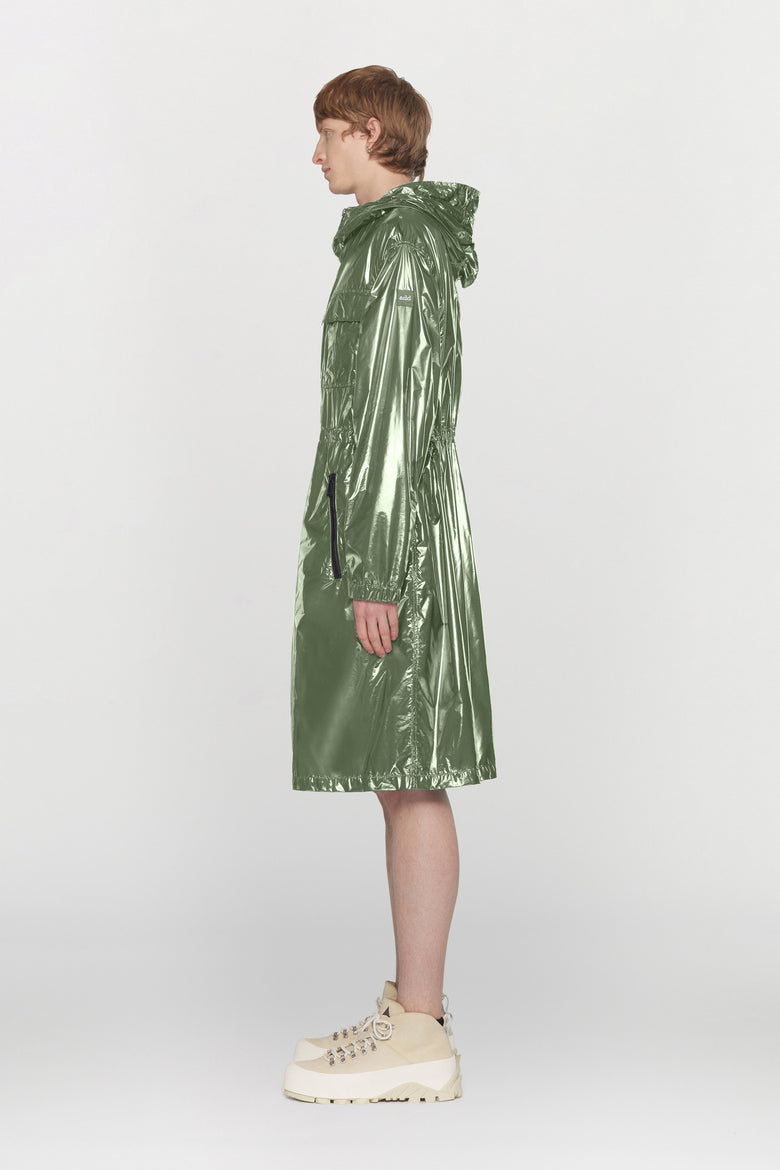 Water-repellent and windproof nylon gender neutral parka with hood