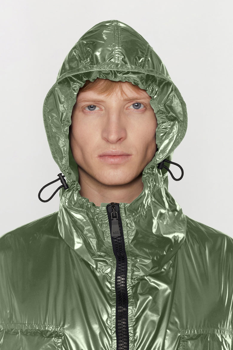 Water-repellent and windproof nylon gender neutral parka with hood