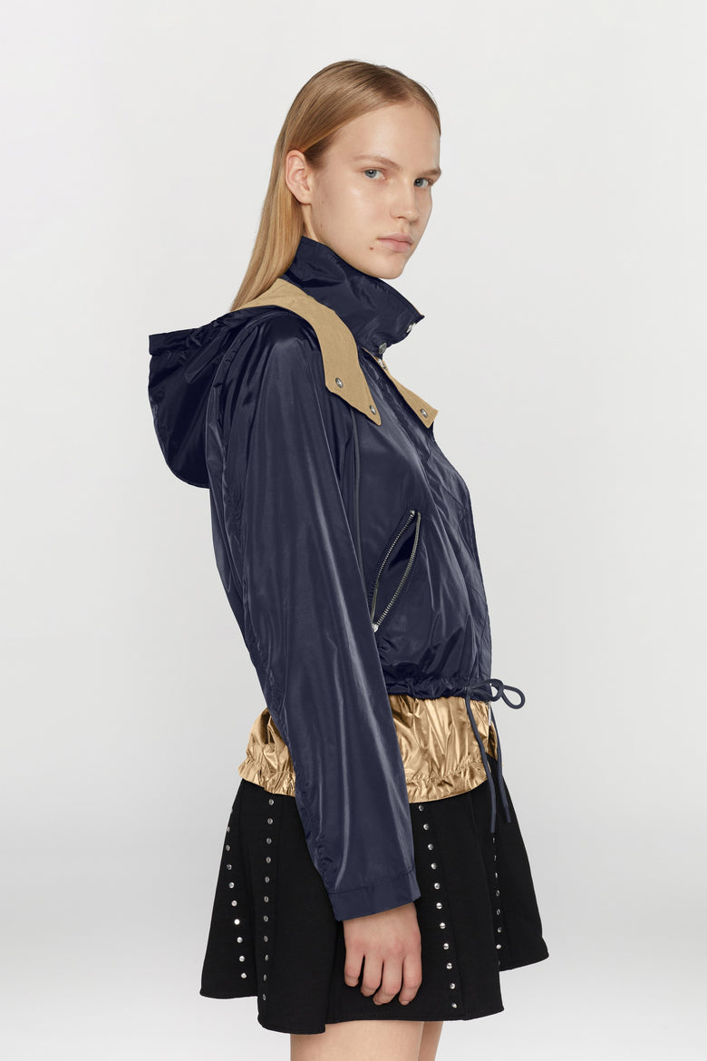 Hooded water-repellent nylon jacket