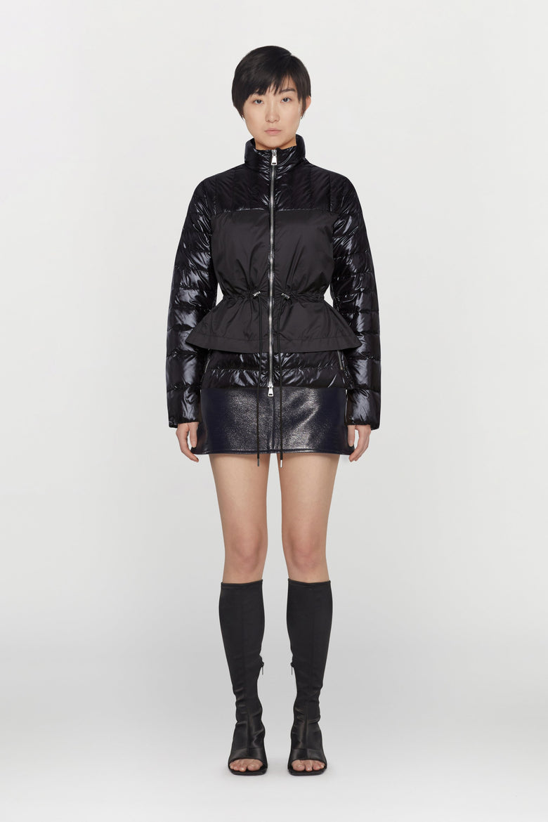 Ultralight nylon jacket padded with duck down