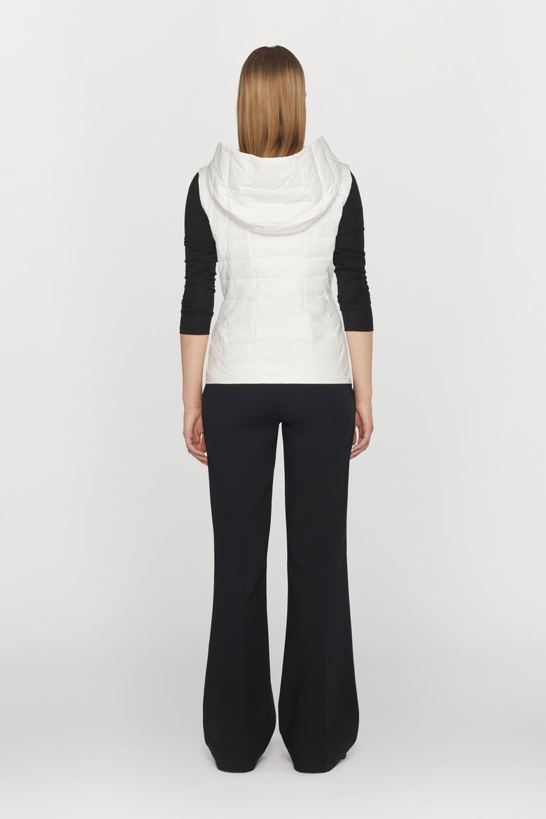 Gilet in nylon ultraleggero imbottito in piumino d'anatra