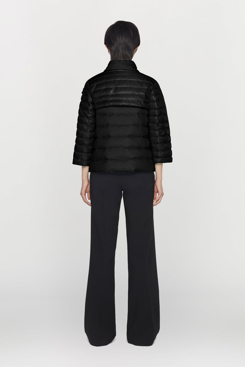 Cappa in nylon ultraleggero con imbottitura in piumino d'anatra