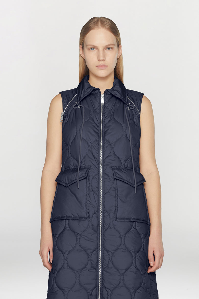 Giacca in nylon ultraleggero con maniche removibili