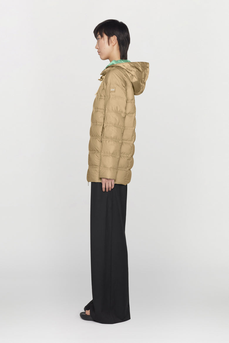 Ultralight technical fabric coat withduck down filling