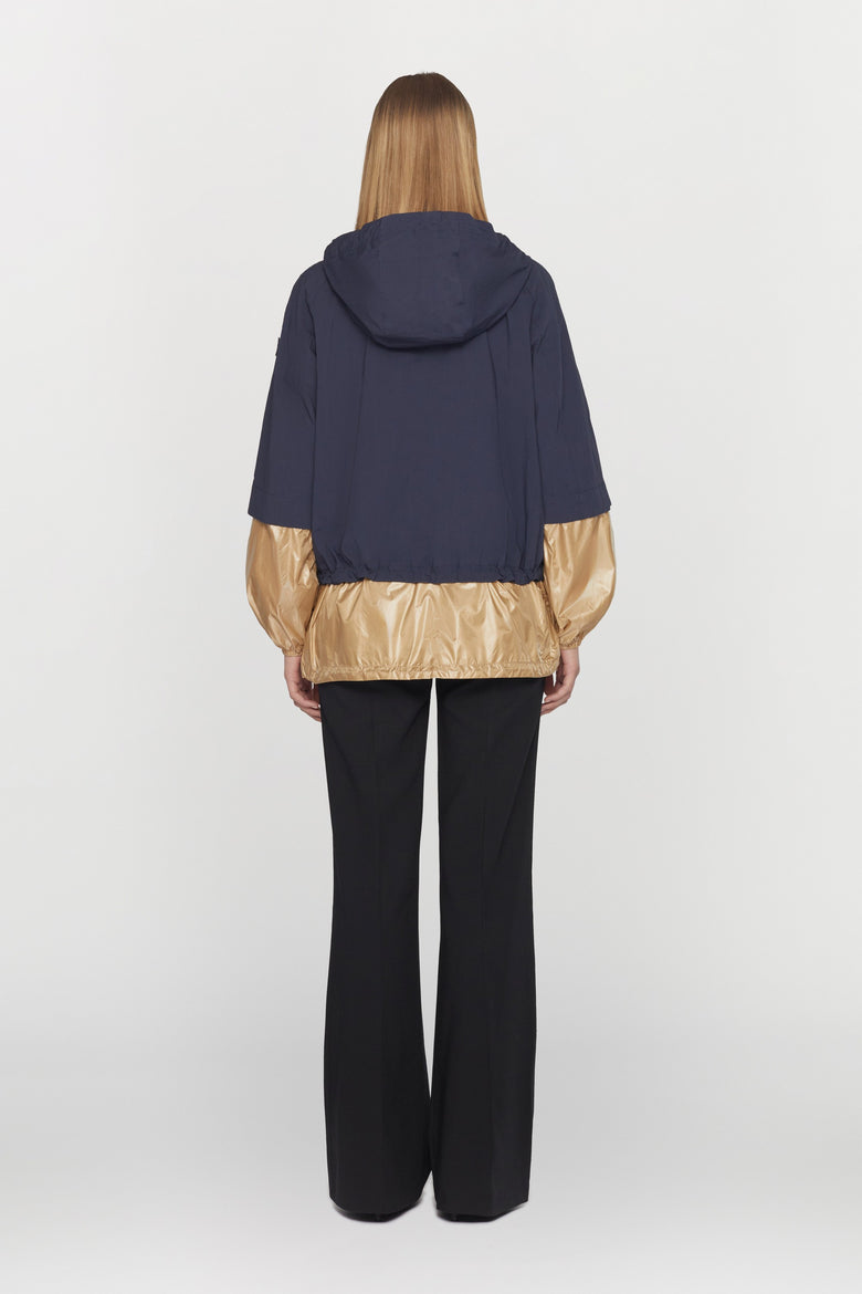 Giacca in misto cotone idrorepellente con maniche e fondo removibili