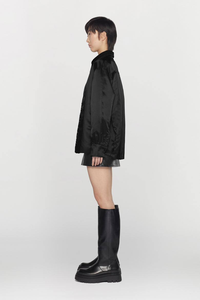 Water-repellent nylon oversize shirt with adjustable sleeves