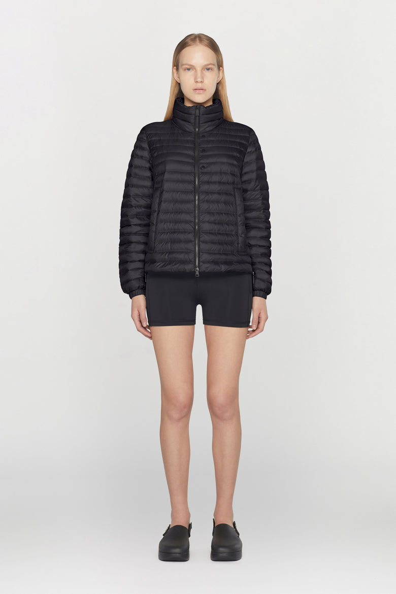 Duck down jacket in ultralight nylon
